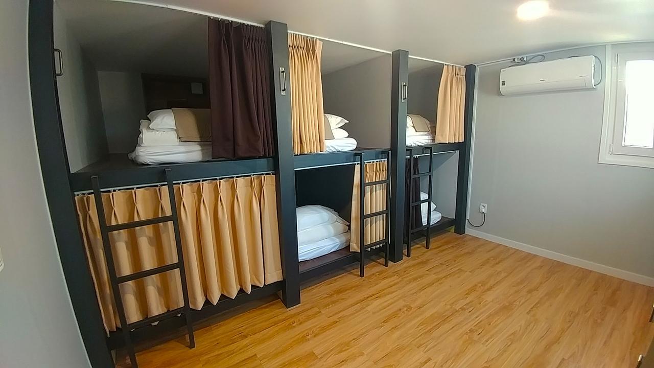 Socuri Home Guesthouse Seoel Buitenkant foto